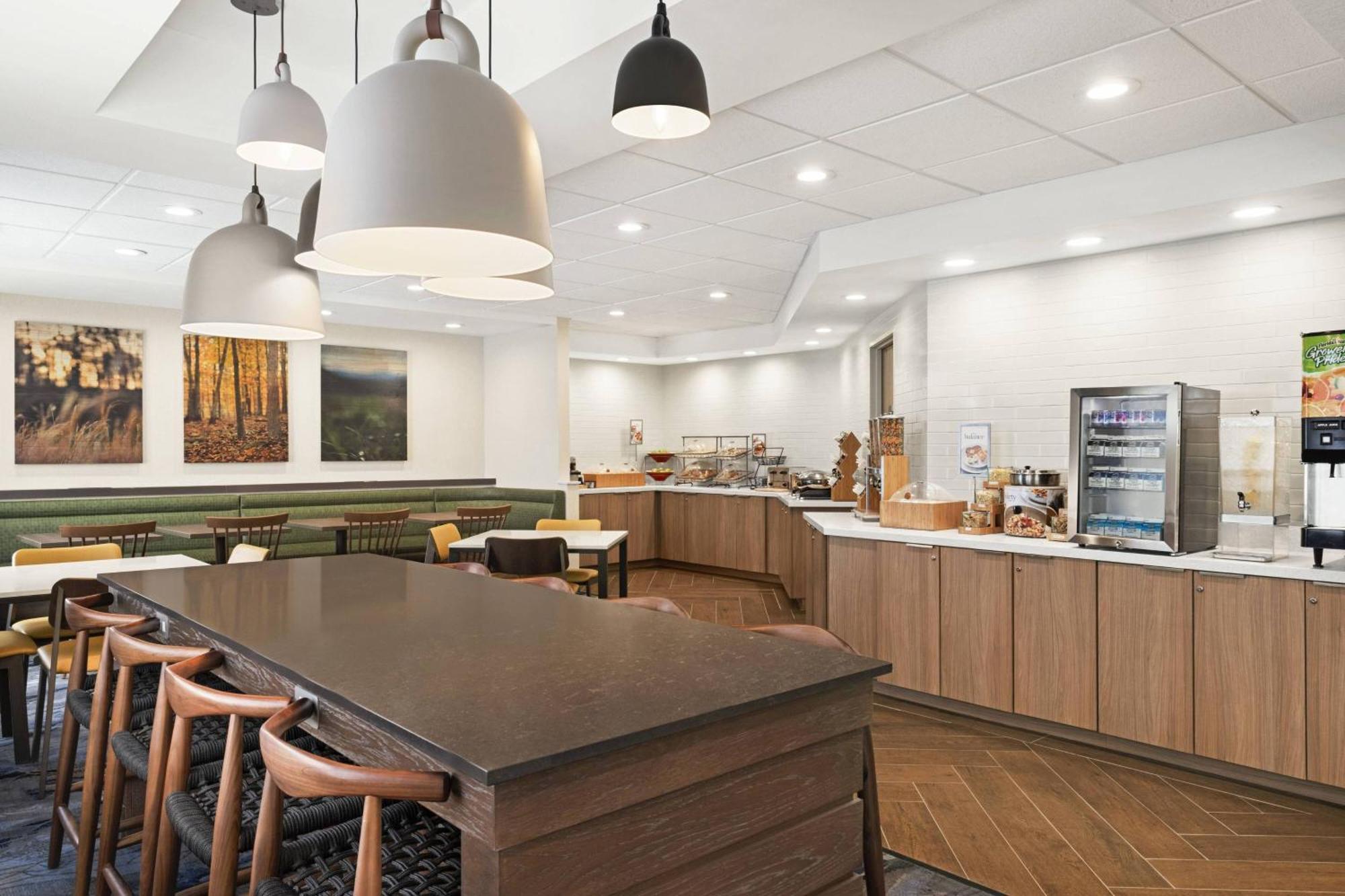Fairfield Inn By Marriott Warren Niles Buitenkant foto